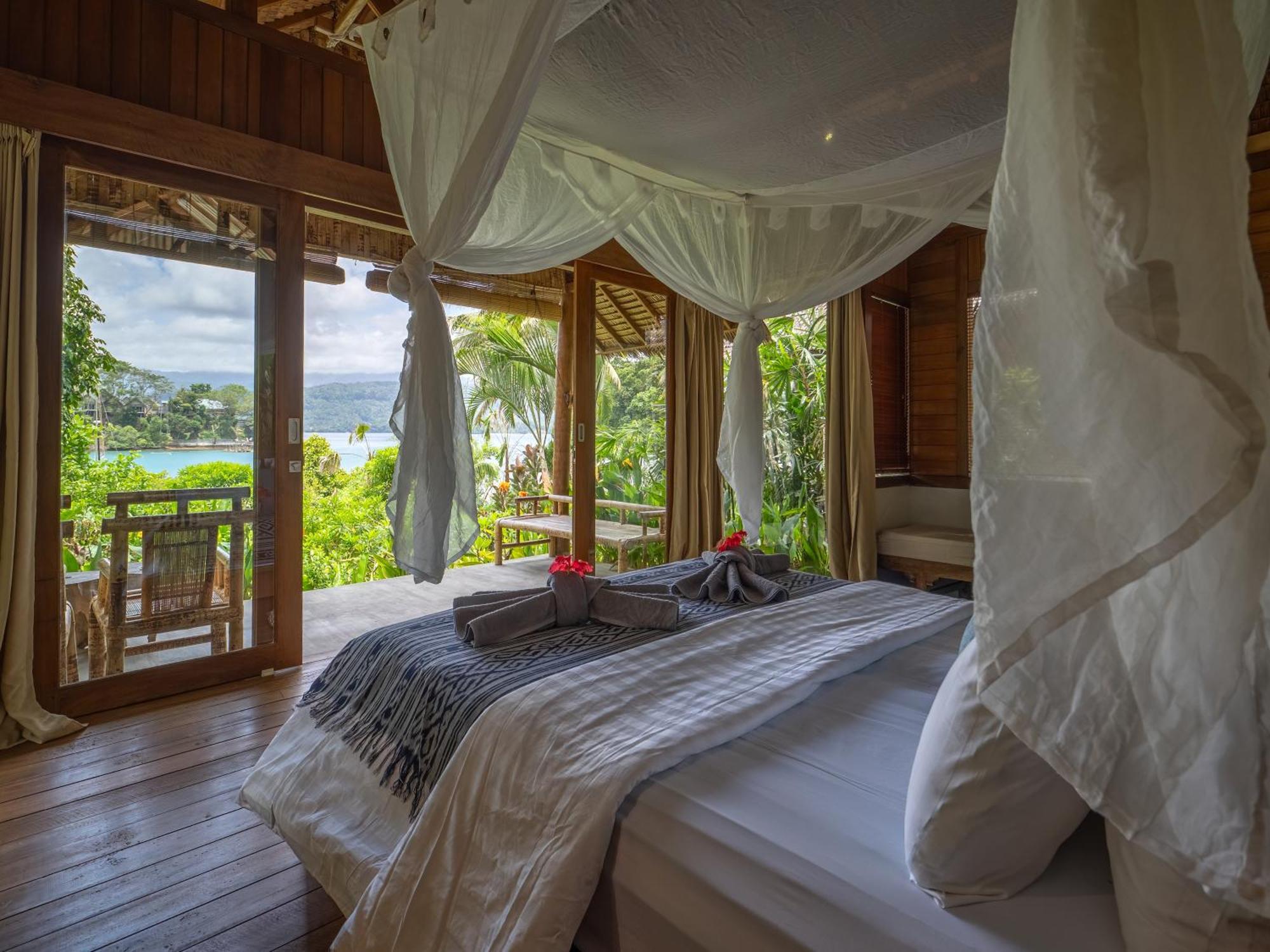 D'Lagoon Dive Resort Bitung Экстерьер фото